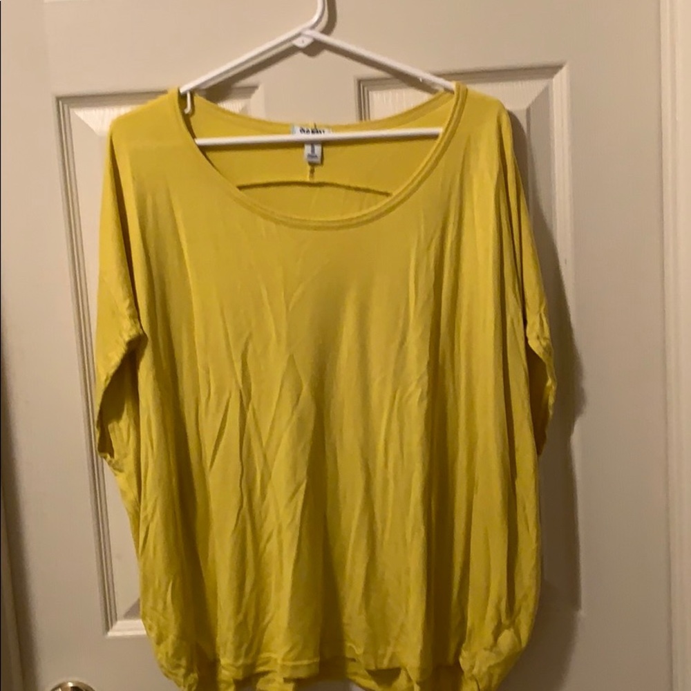 XL, Short sleeve tunic top.